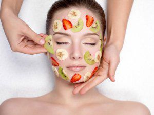 Acidi di frutta peeling per il viso